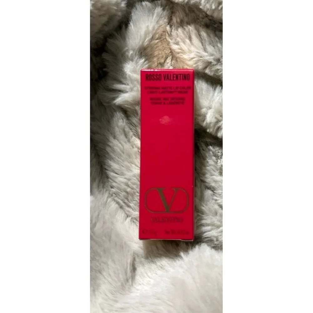 Valentino Matte Refillable Lipstick Falling For Nude